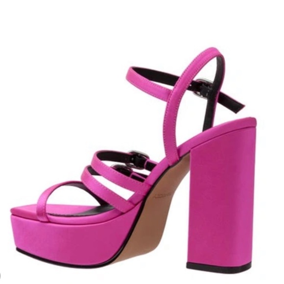 NWT & original box size 9 raspberry platform sandals - Picture 2 of 2